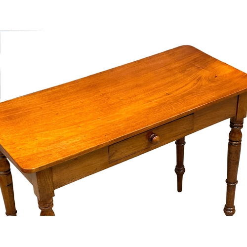 535 - A 19th Century Victorian side table with drawer. 102x47x78cm