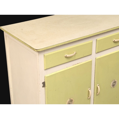 806 - An Early / Mid 20th Century kitchen cabinet. 1930 - 1950. 94x48x88cm. 2