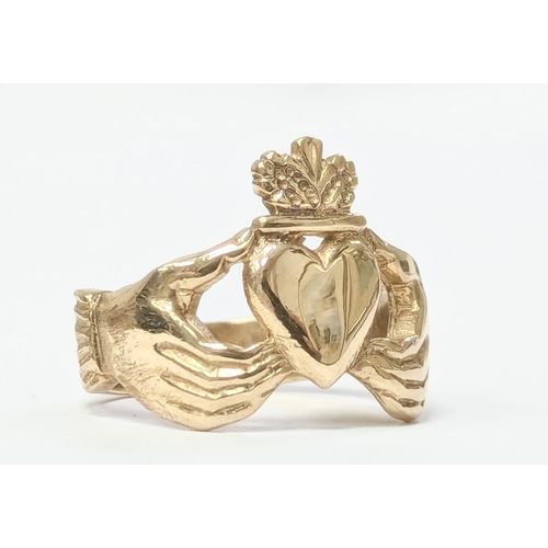 36 - 9ct Gold Claddagh Ring.