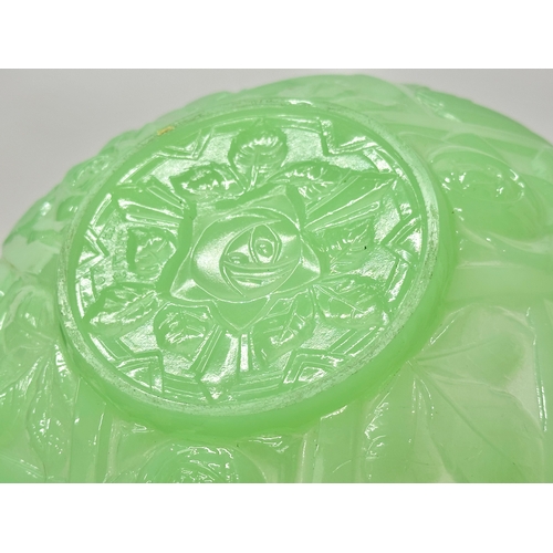 313 - Jobling. C.1930. A French Art Deco “Tudor Rose” uranium glass bowl. 19x7cm.