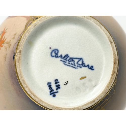 5 - A Carlton Ware Sketching Bird vase. C.1930. 17cm.