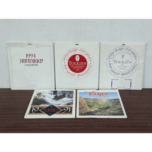 110 - Quantity of Tolkien Lord of the rings calenders