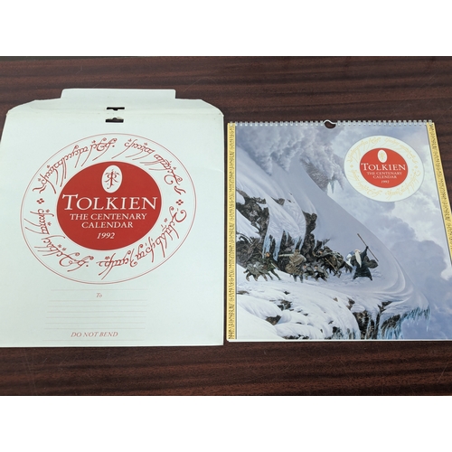 110 - Quantity of Tolkien Lord of the rings calenders