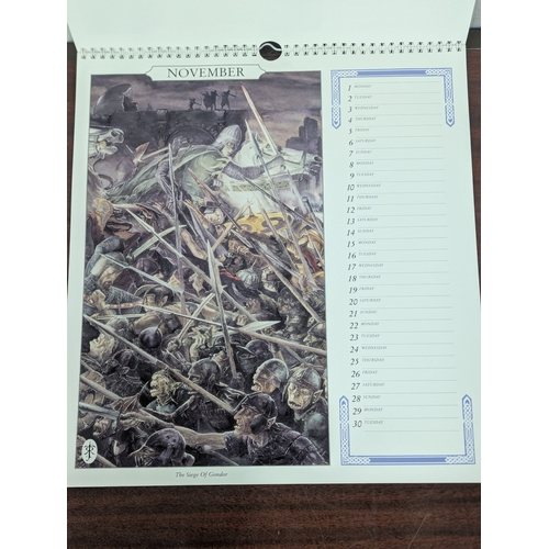 110 - Quantity of Tolkien Lord of the rings calenders