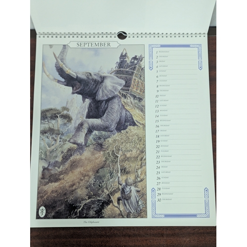 110 - Quantity of Tolkien Lord of the rings calenders
