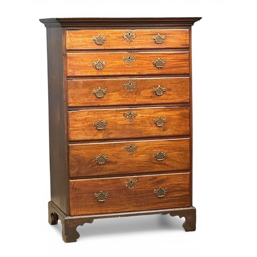 A Large Irish George III Mahogany Tallboy Chest of Drawers. C.1760-70, 18th Century. Oak lined, original brass handles and four bracket feet. 105x62x154cm. 1