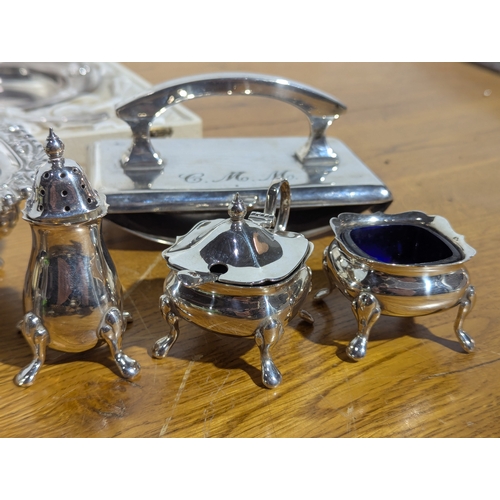 261 - Quantity of vintage EPNS cutlery, cruet sets etc