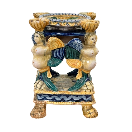 114 - Ariano Irpino, Late 16/Early 17th Century. An Italian Majolica Salt Cellar. 11.5x11.5x16.5cm.