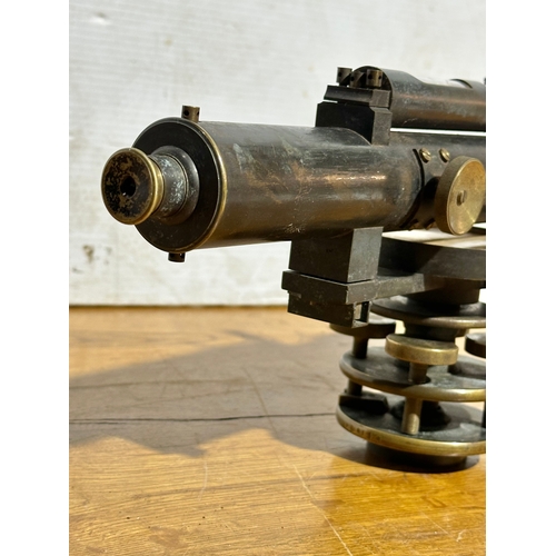 6 - A 19th Century Newton & Co surveyor's level. 42x18cm.