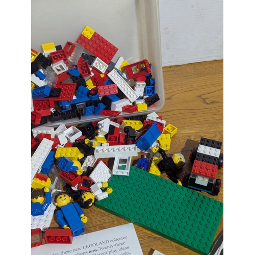 213 - Quantity of Lego