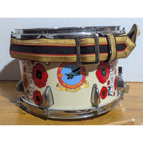 19 - Remo weatherking marching snare drum with drumsticks