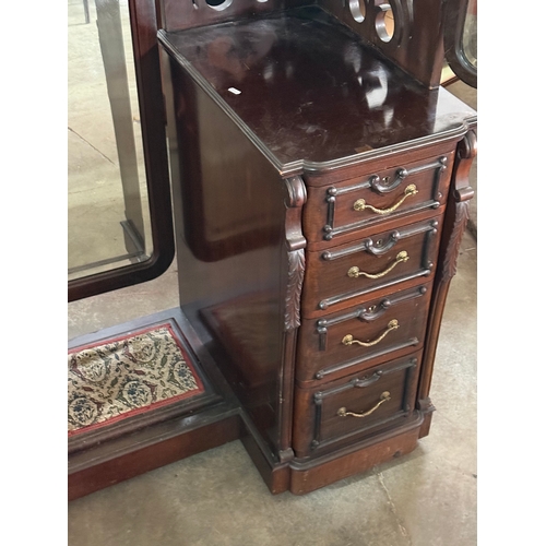 22 - A large late Victorian mahogany pedestal dressing table. 136x61x187cm.