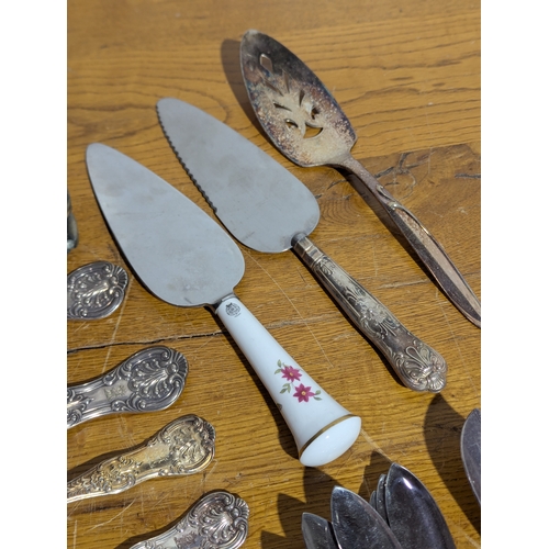 232 - Quantity of vintage EPNS cutlery