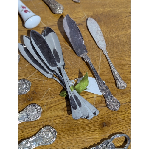 232 - Quantity of vintage EPNS cutlery