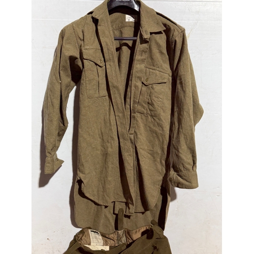 26 - A British army uniform.