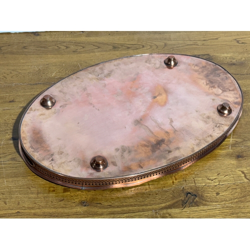 244 - A copper tray. 56.5x38x5.5cm