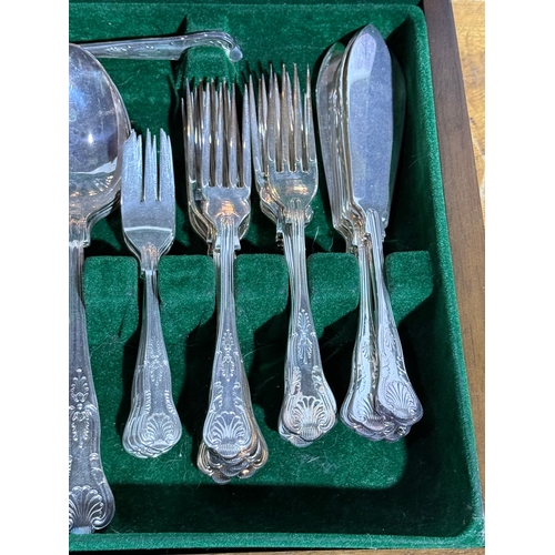 245 - A George Butler silver plated canteen of cutlery. 41x29x7.5cm.
