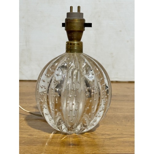 247 - A Archimede Seguso Murano Bullicante glass lamp. 1950’s. 17cm.