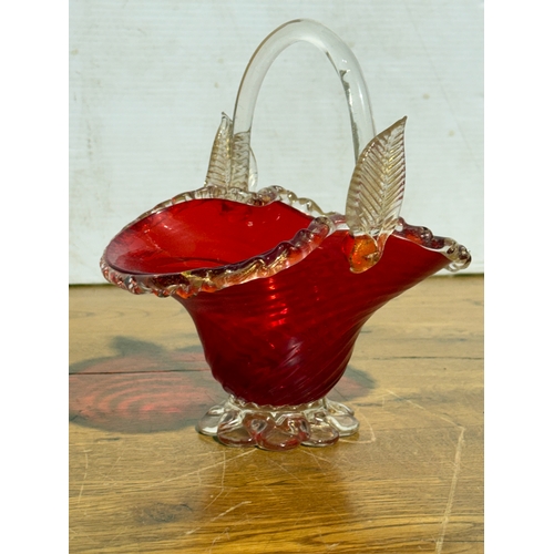 251 - A Venetian Murano glass basket. 18.5x14x20cm.