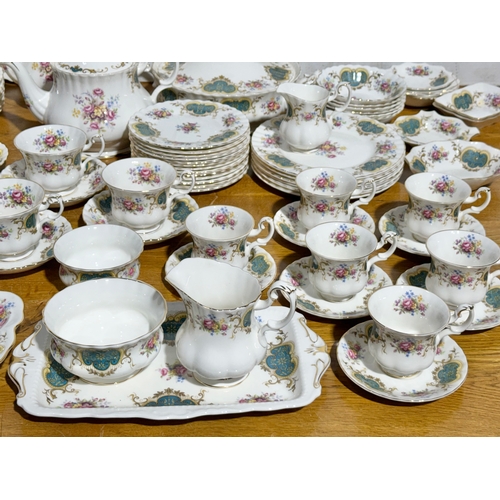 3 - A large Royal Albert Berkeley tea, coffee and dinner service. 99 piece.