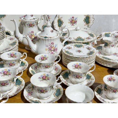 3 - A large Royal Albert Berkeley tea, coffee and dinner service. 99 piece.