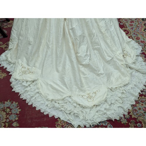 37A - A vintage wedding dress. Stand not included.