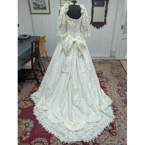 37A - A vintage wedding dress. Stand not included.
