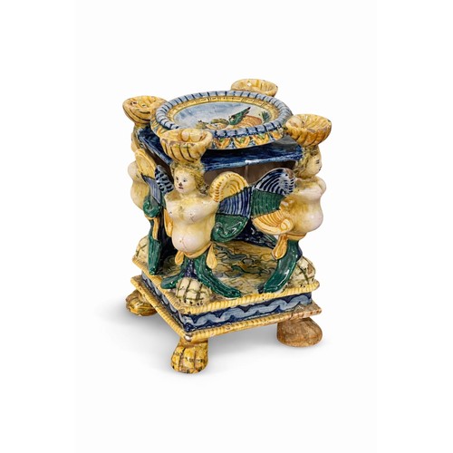 114 - Ariano Irpino, Late 16/Early 17th Century. An Italian Majolica Salt Cellar. 11.5x11.5x16.5cm.