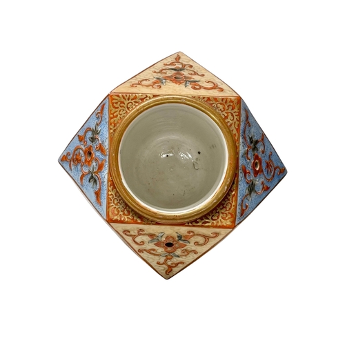 62 - A Pair of Japanese Kutani Cubooctahedron Form Vases. Meiji Period (1868-1912) Late 19th Century. 21x... 