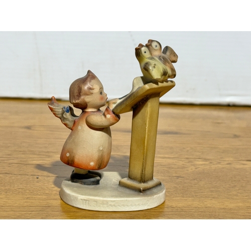 115 - A Goebel Hummel Bird Duet figurine. 10.7cm.