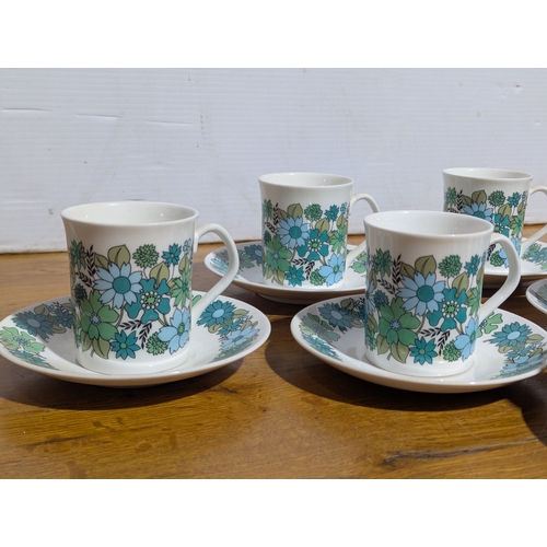 269 - Elizabethan part coffee set
