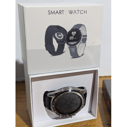 155 - Quantity of smart watches