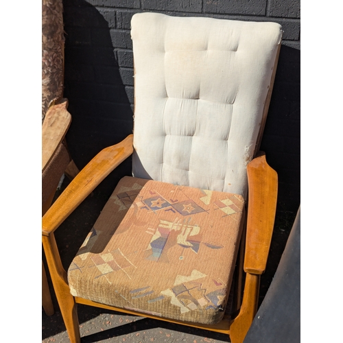 281 - 5 vintage Parker Knoll chairs with a leather mid century sideboard chair