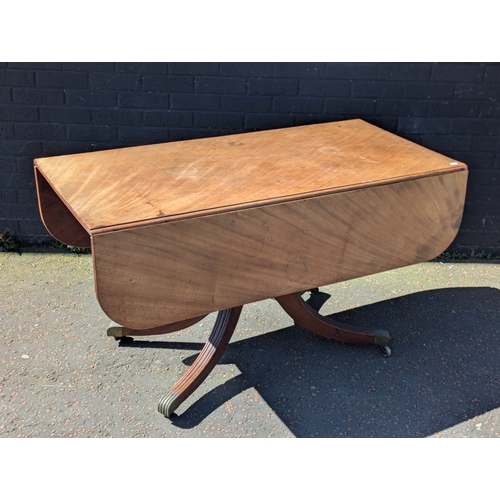 62 - Large Georgian pedestal drop leaf dining table