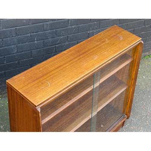 127 - A GPlan bookcase. 1950’s. 91x34x84.5cm.