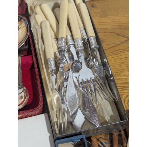 242 - Quantity of vintage cutlery sets