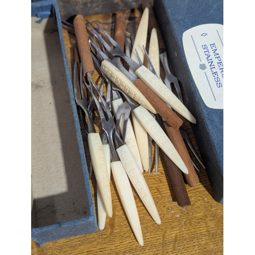 242 - Quantity of vintage cutlery sets
