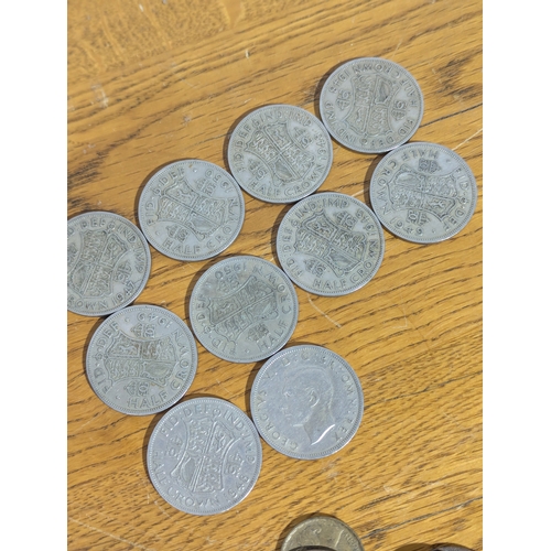 172 - Quantity of British and foreign coins