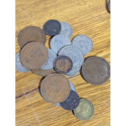 172 - Quantity of British and foreign coins