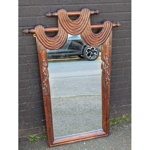 258 - Large mahogany framed mirror, 83x127cm