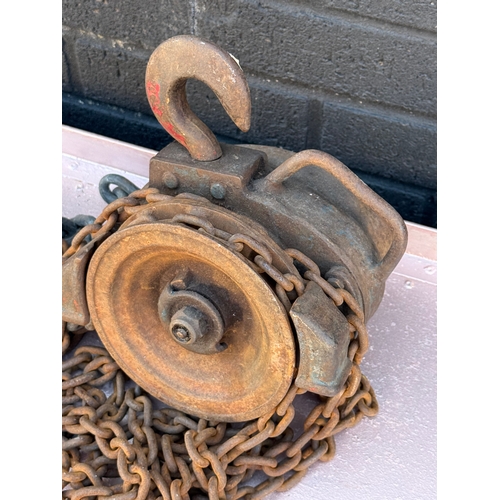 85 - A half ton block and tackle pulley