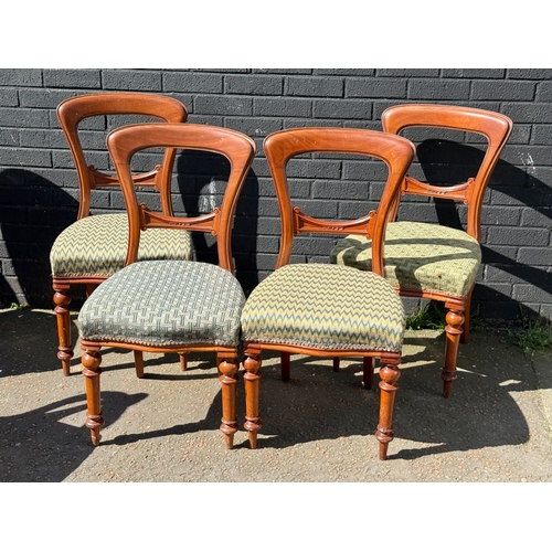 Lot 324       