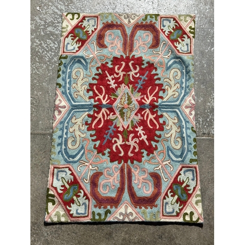 375 - A vintage tapestry wall hanging. 92.5x58.5cm.