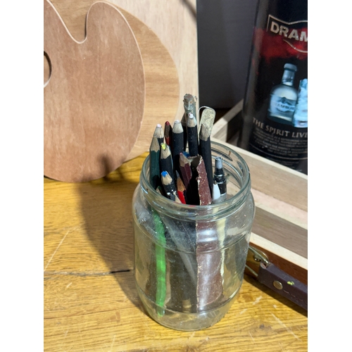 108 - Artist paintboxes, trays, brushes etc