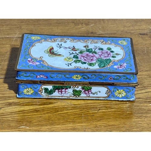 387 - A vintage Chinese enamelled table box. 16x9.5x4.5cm.
