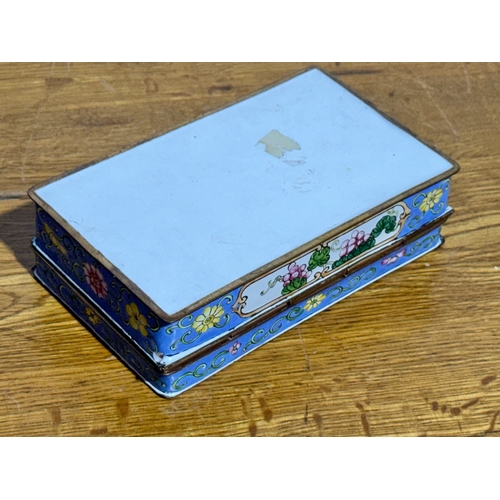 387 - A vintage Chinese enamelled table box. 16x9.5x4.5cm.