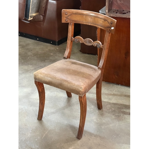 409 - A William IV mahogany bar back chair