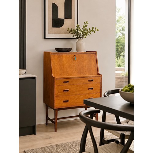 291 - A Danish Teak Writing Bureau. C.1960. 76x41x108cm.