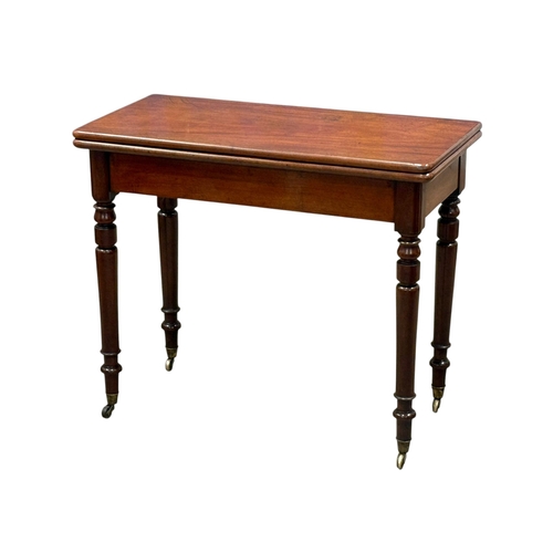 206 - A Victorian Mahogany Turnover Tea Table. C.1850-60, Mid 19th Century.