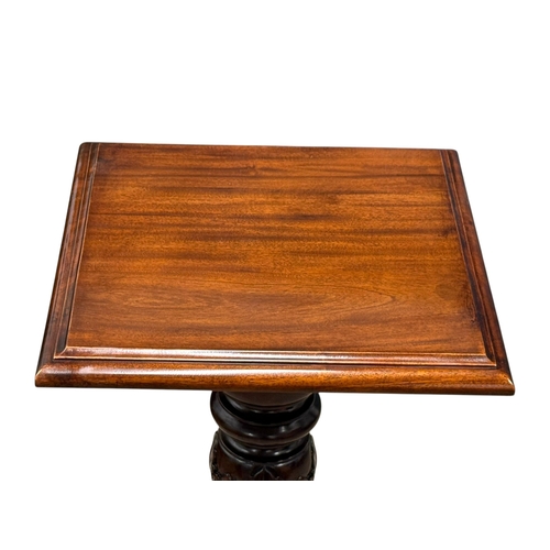221 - A Regency Style Mahogany Torchiere. 40x101cm.